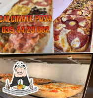 Calcinate Pizza food