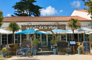 Le Cafe De La Plage outside