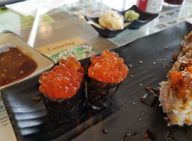 Yammy Sushi food