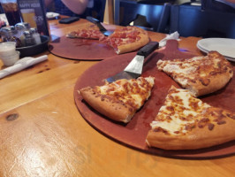 Pizza Hut food