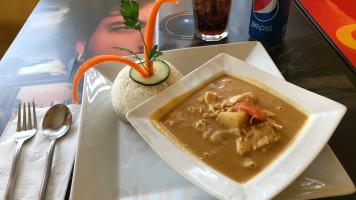 Lomita Thai Cafe food