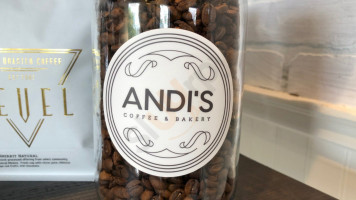 Andi's Coffee House food