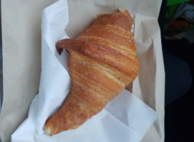 Croissantcroissant food