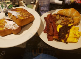 The Breakfast Shoppe, LLC food