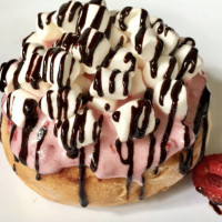 Cinnaholic food