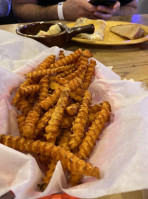 Bucket Heads Sports Craft Beer Wings food