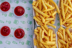 Shake Shack Oak Brook food