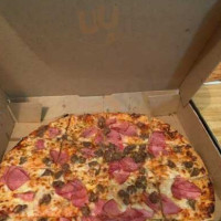 Domino's Pizza food