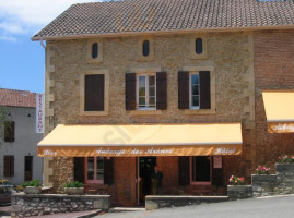 Auberge Des Arènes Mugron outside