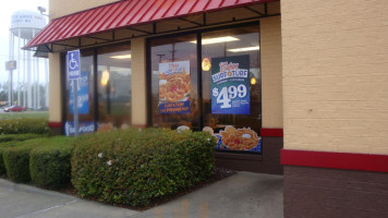 Popeyes Louisiana Kitchen food