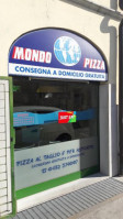 Mondo Pizza Di Muhaj Pranvera food