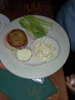 Canvasback Irish Pub food