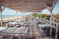 Le Beach inside