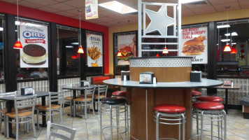 Hardee's inside