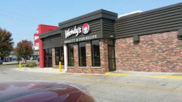 Wendy's outside