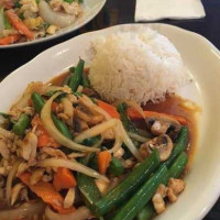 Mango Thai Cuisine food