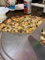 Sugar Pine Pizza food