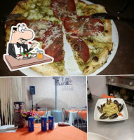 Pizzeria Al Semaforo food