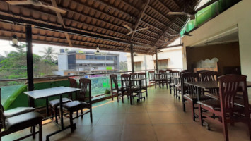 Kudla Chavadi Multi Cuisine Sea Food Family Restuarant inside