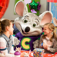 Chuck E. Cheese outside