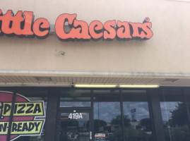 Little Caesars Pizza food