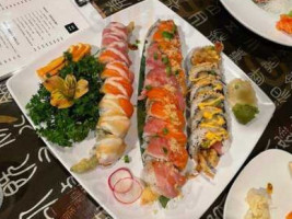 Dozo Sushi food