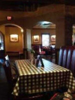 Carino's Italian Grill inside