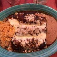 La Hacienda De Roselle food