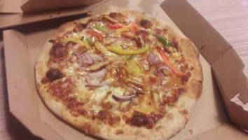 Domino's Pizza food