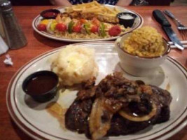 K Bob's Steakhouse food