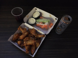 Buffalo Wild Wings food