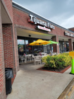 Tijuana Flats outside