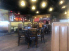 Zaxby's inside