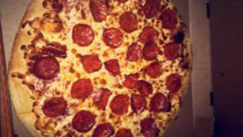 Little Caesars Pizza food