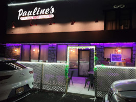 Pauline's Italian Cuisine inside