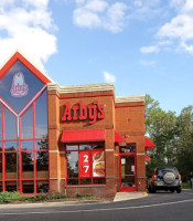 Arby's outside