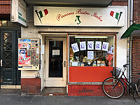 Italia-Bistro outside