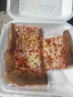 Toby's Pizza And Subs food