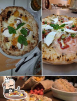 Casa Caponi Pizza E Cucina food