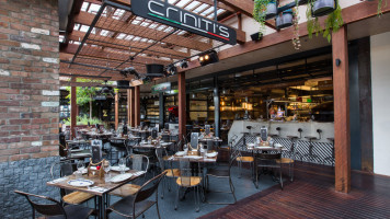 Criniti's Woolloomooloo inside