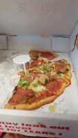 Tano's Pizza food