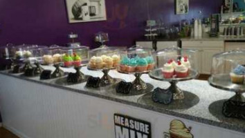 Babycakes Gourmet food