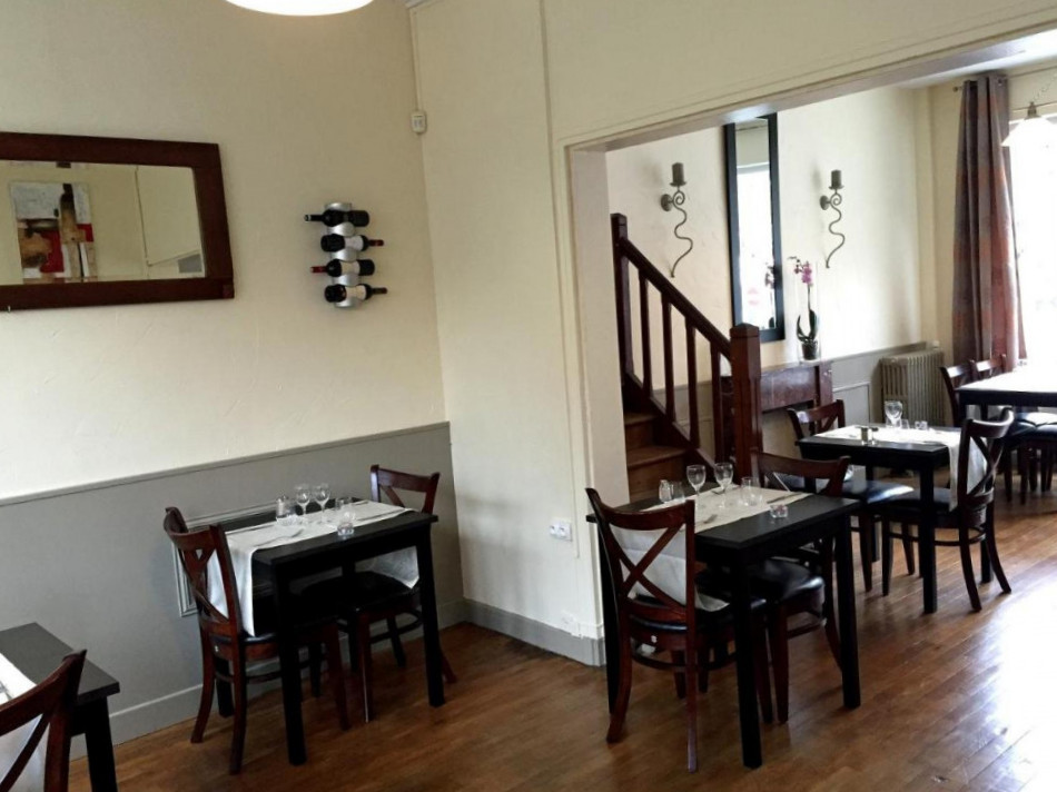 restaurant image
