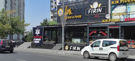 Fink Paketçim outside