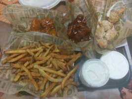 Wing Stop food