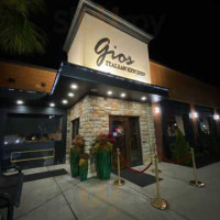 Gios Italian Kitchen Myrtle Beach outside