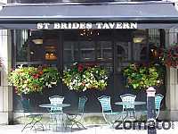 St Brides Tavern inside