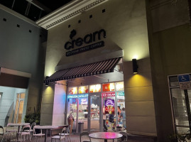 Cream Gourmet Gelato inside