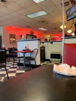 Crouse's Family Diner inside