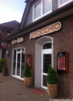 Pizzeria Pinocchio outside